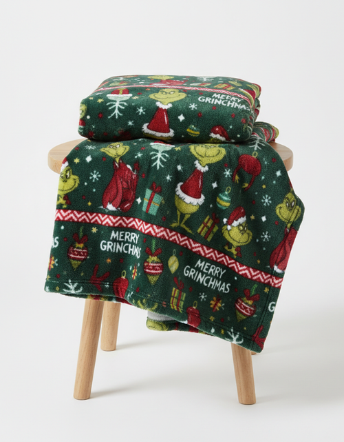 Load image into Gallery viewer, Grinch Pattern Throw Blanket
